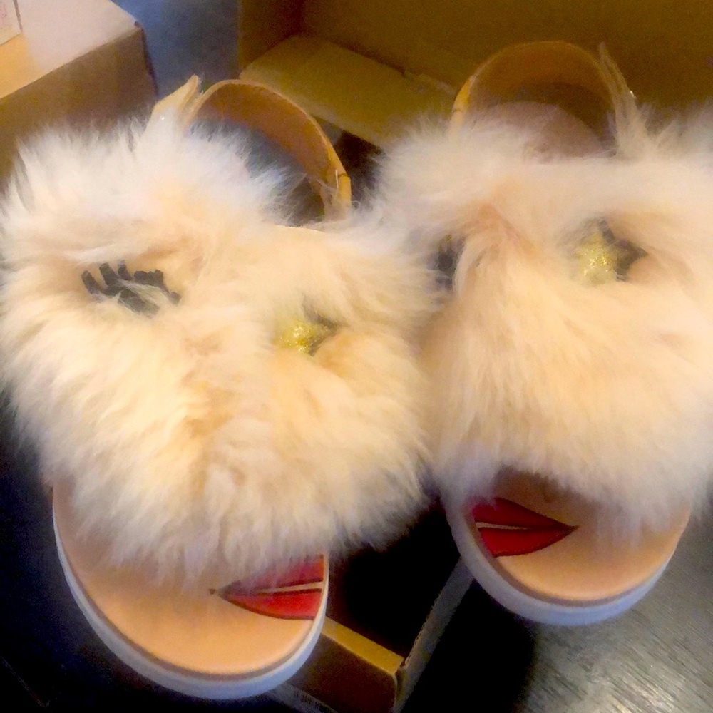 Youth girls (punki) Ugg sandal